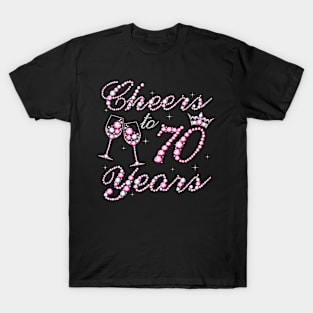 Cheers To 70 Years 1952 70th Birthday Queen Pink Diamond T-Shirt